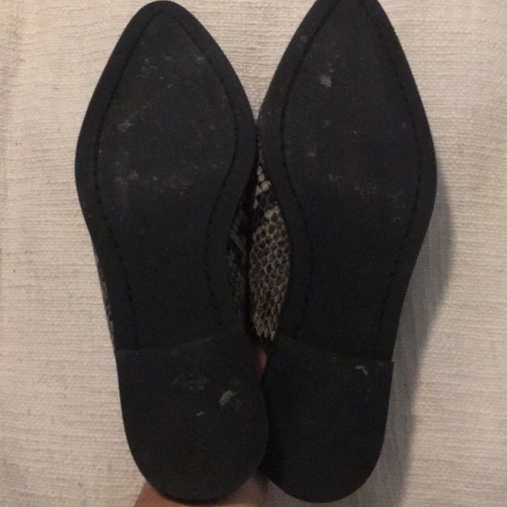 Seychelles Pointed Toe Flats - Picture 4 of 5